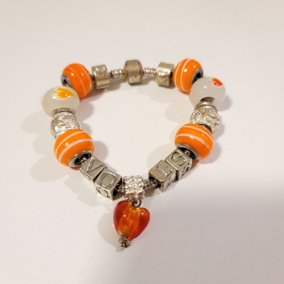 University of Tennessee Vols charm bracelet. 7" - Picture 8 of 8
